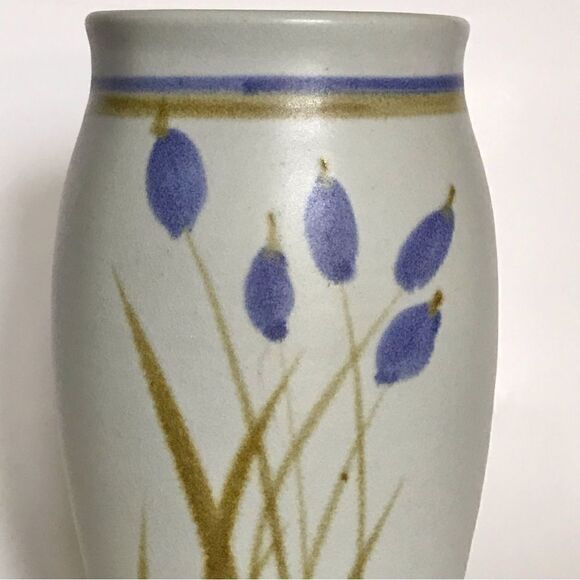 Vintage Artist Signed Blue Floral Botanical 8”  Salt Glaze Pottery Vase - Picture 9 of 14